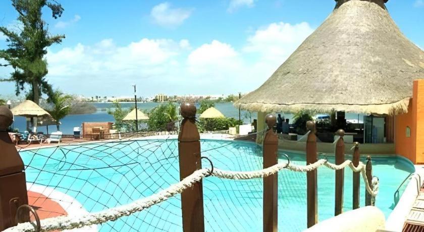 Selina Cancun Laguna Zona Hotelera Ngoại thất bức ảnh